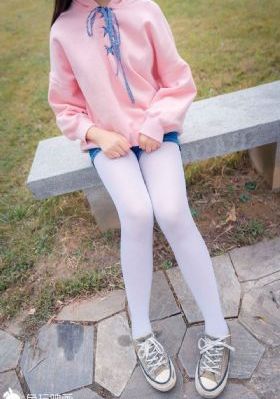 学生眼中的女老师在线观看完整版_4K完整视频观看